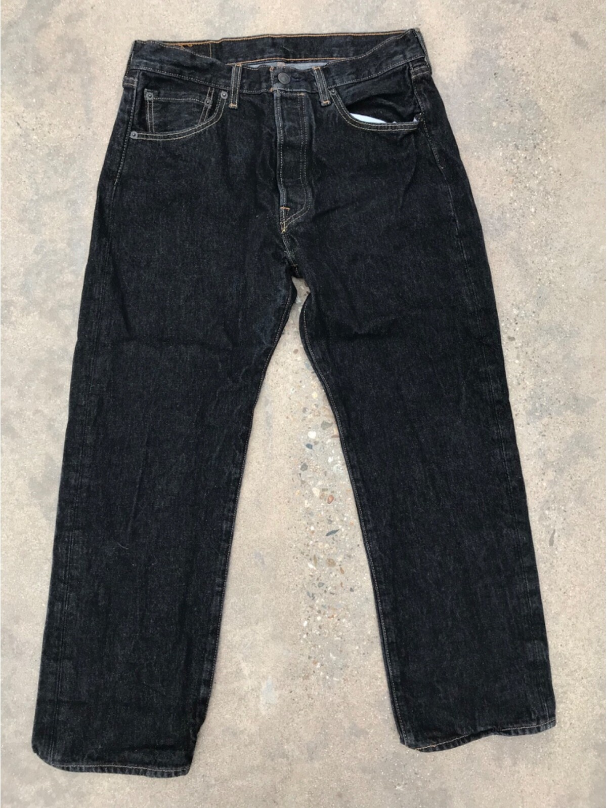 Levis 501 Jeans Mens 34x30 Black Denim Pants Button Fly Bold Dark Wash No Fading